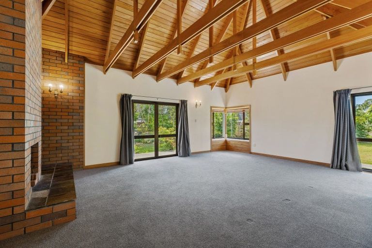 Photo of property in 17 Hind Place, Hokowhitu, Palmerston North, 4410