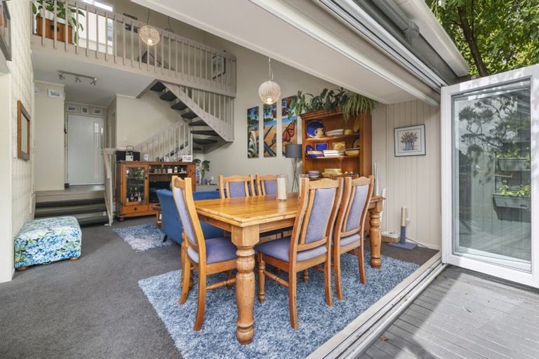 Photo of property in 5/112 Coronation Road, Hillcrest, Auckland, 0627