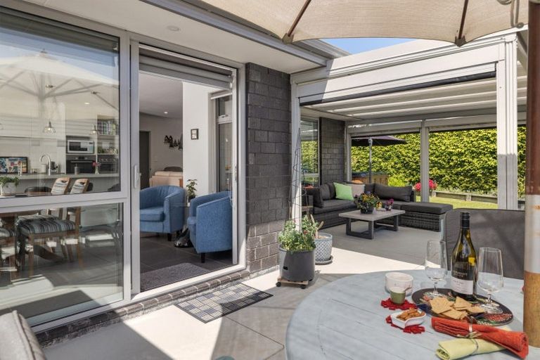 Photo of property in 2 Bernies Way, Ohauiti, Tauranga, 3112