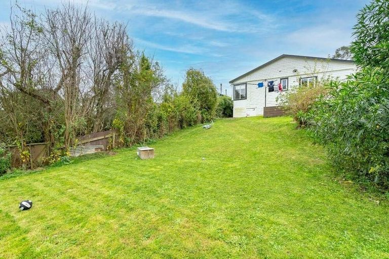 Photo of property in 12 Dickson Street, Macandrew Bay, Dunedin, 9014