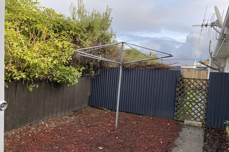 Photo of property in 1/707 Alexandra Street, Parkvale, Hastings, 4122