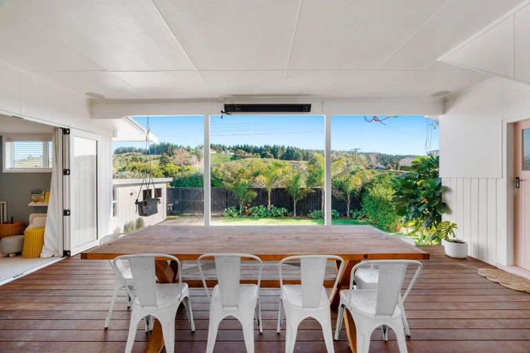 Photo of property in 257 Whirinaki Road, Eskdale, Napier, 4182