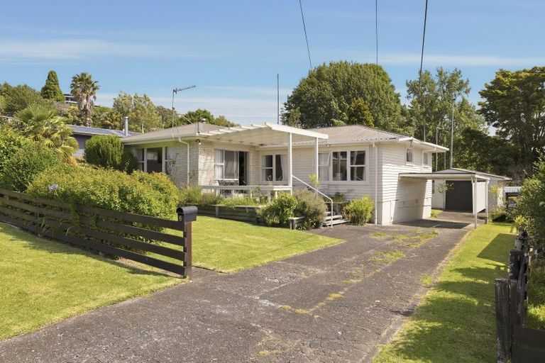 Photo of property in 6 Crombie Street, Bellevue, Tauranga, 3110