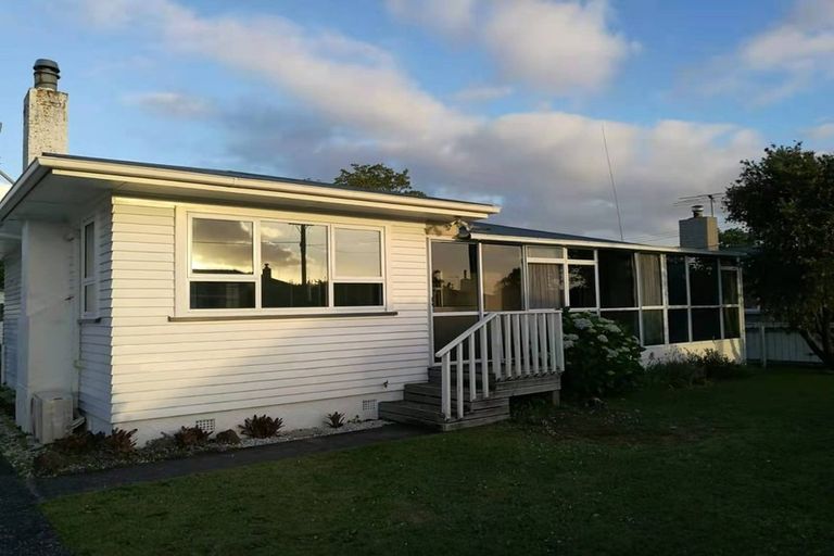 Photo of property in 20 George Street, Papakura, 2110