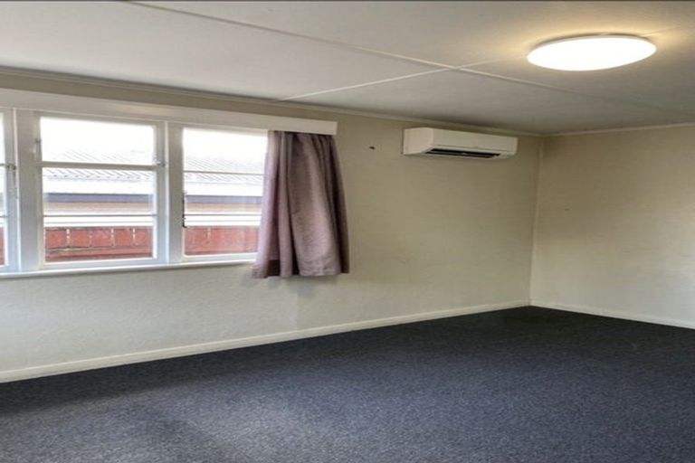 Photo of property in 60 Godley Street, Waiwhetu, Lower Hutt, 5010