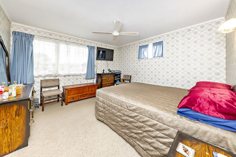 Photo of property in 65 Cargill Street, Papakura, 2110