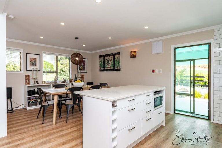 Photo of property in 4 Bonham Street, Pahi, Paparoa, 0571