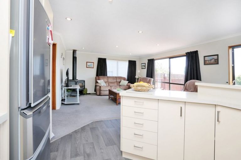 Photo of property in 22 Milford Street, Heidelberg, Invercargill, 9812