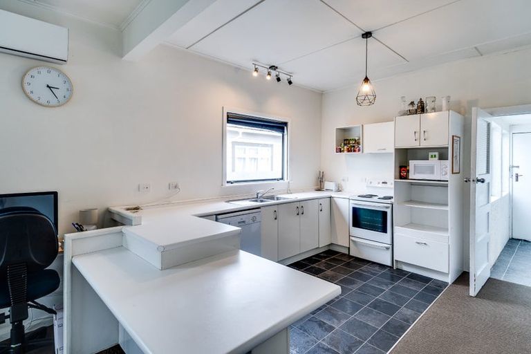 Photo of property in 245 Taradale Road, Pirimai, Napier, 4112