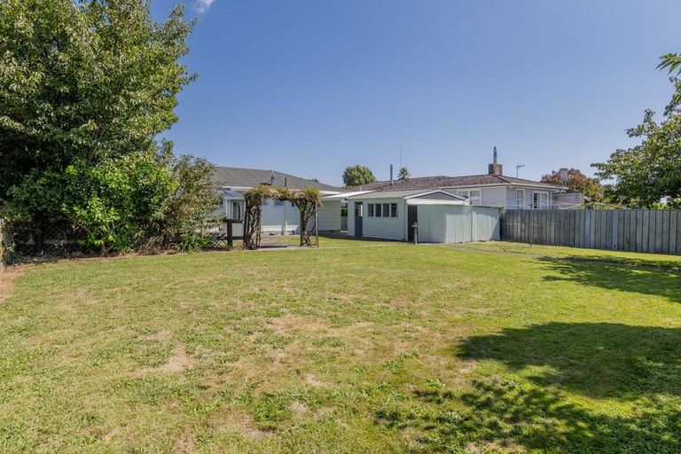 Photo of property in 75 Meadowvale Drive, Levin, 5510