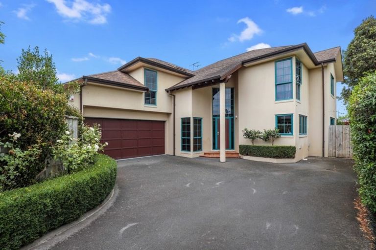 Photo of property in 25 Strowan Avenue, Fairfield, Hamilton, 3214