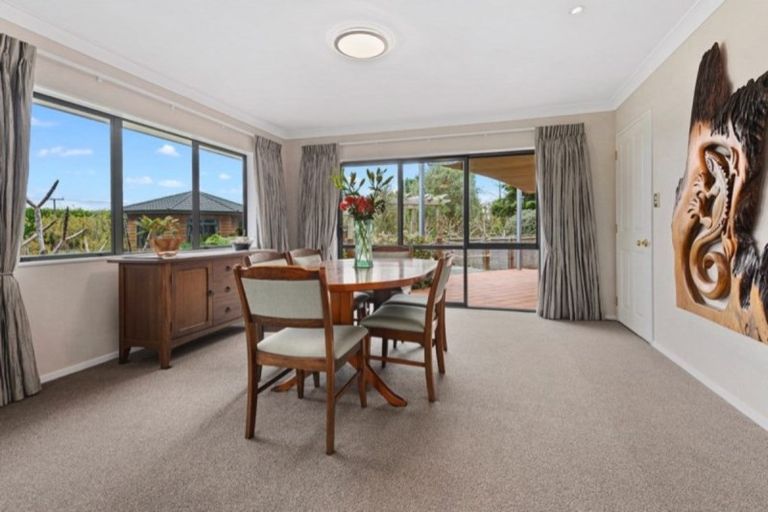 Photo of property in 5 Tawhai Place, Parahaki, Whangarei, 0112