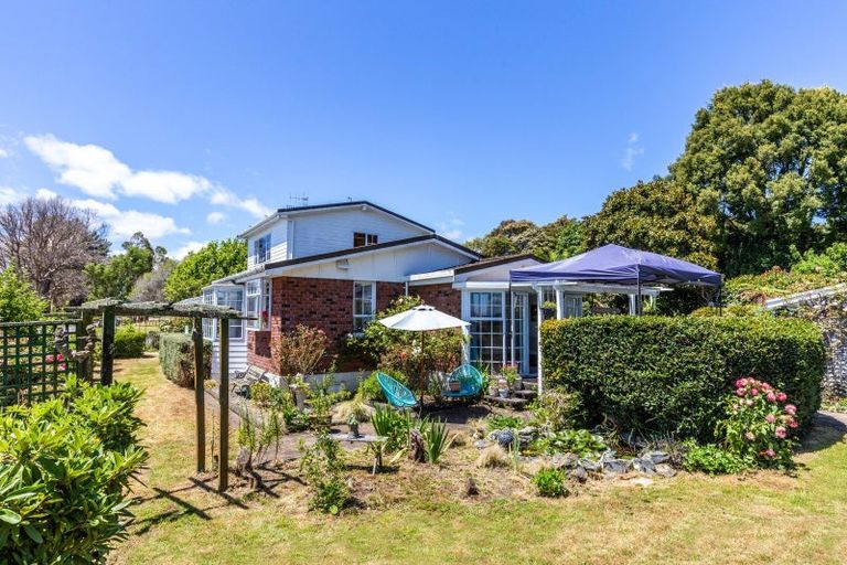 Photo of property in 2 Te Herekiekie Street, Turangi, 3334