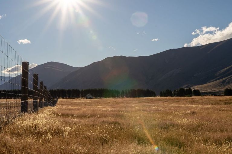 Photo of property in 130 Manuka Terrace, Ben Ohau, Twizel, 7999