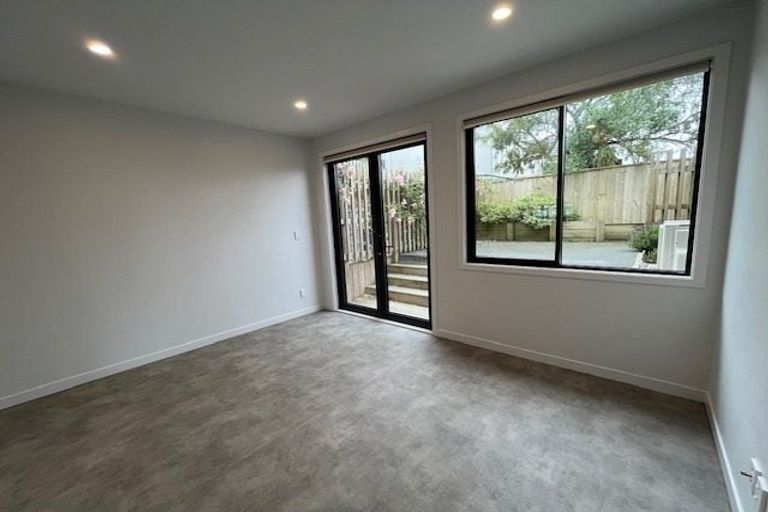 Photo of property in 4/23 Middleton Road, Johnsonville, Wellington, 6037