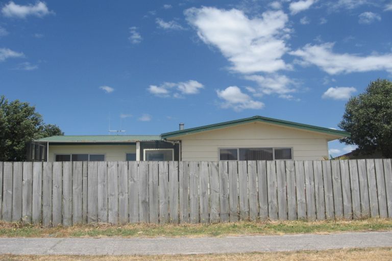Photo of property in 80 Pukehina Parade, Pukehina, Te Puke, 3189