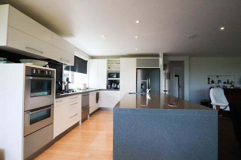 Photo of property in 1/88 Pah Road, Cockle Bay, Auckland, 2014