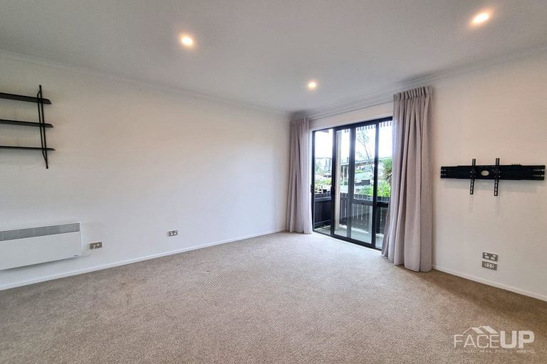 Photo of property in 3/25 Sidney Wallingford Way, Hobsonville, Auckland, 0616