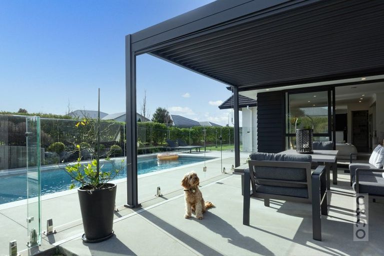 Photo of property in 19 Pohutukawa Parade, Riverhead, 0820