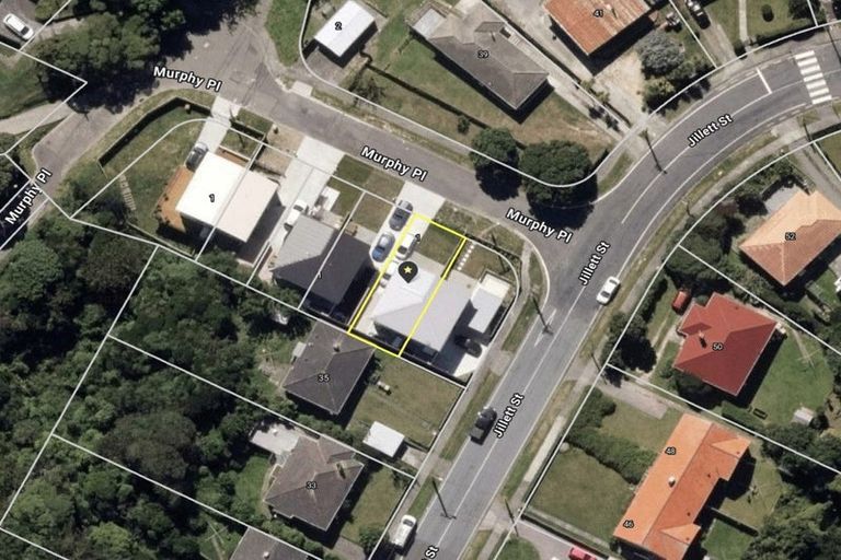 Photo of property in 2/1 Murphy Place, Titahi Bay, Porirua, 5022