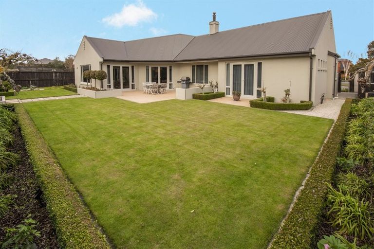 Photo of property in 6 Grosvenor Lane, Rangiora, 7400