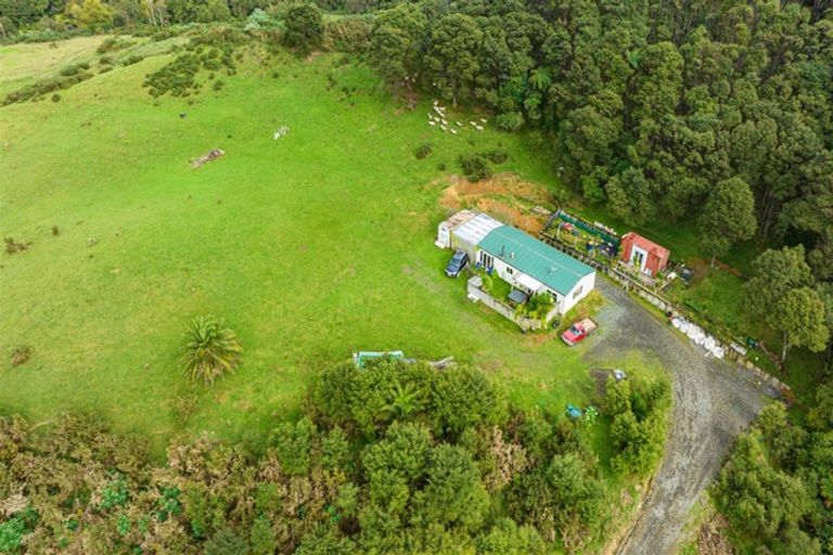 Photo of property in 22-30 Kay Road, Swanson, Auckland, 0614