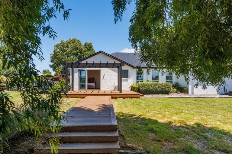 Photo of property in 737 Stoney Creek Road, Bunnythorpe, Palmerston North, 4470