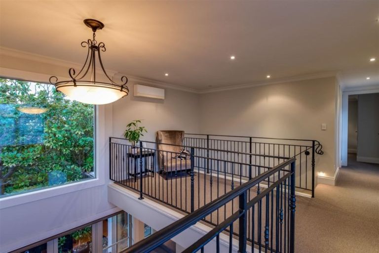 Photo of property in 6 Wairarapa Terrace, Merivale, Christchurch, 8014