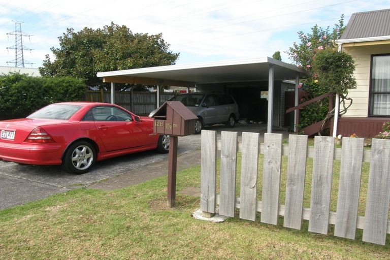 Photo of property in 2/12 Millen Avenue, Pakuranga, Auckland, 2010