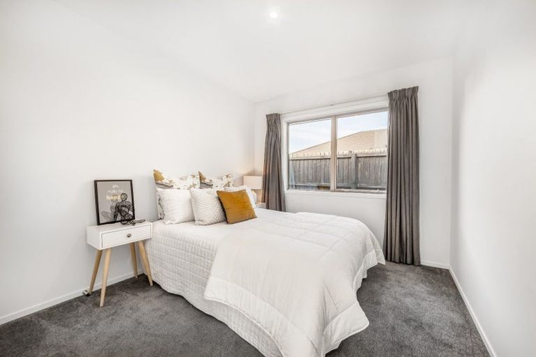 Photo of property in 8 Te Whariki Street, Marshland, Christchurch, 8083