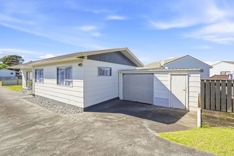 Photo of property in 113a Cornfoot Street, Castlecliff, Whanganui, 4501