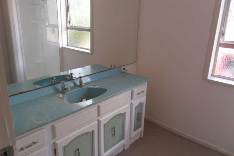 Photo of property in 36 Rodney Street, Wellsford, 0900