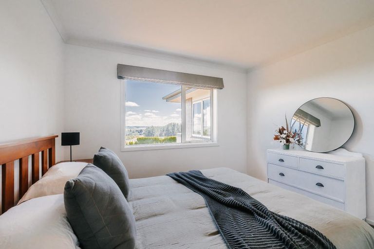 Photo of property in 225 Albert Road, Tokomaru, Palmerston North, 4474