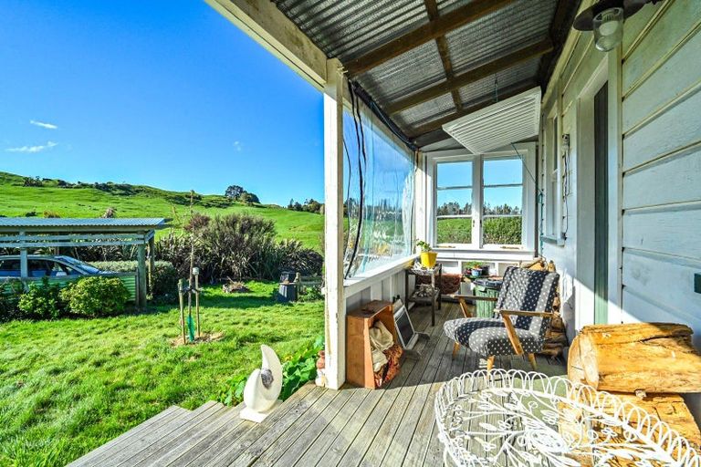 Photo of property in 922 Okaihau Road, Maraetotara, Havelock North, 4294
