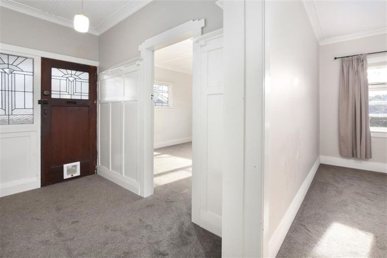 Photo of property in 15 Mataora Road, Kenmure, Dunedin, 9011