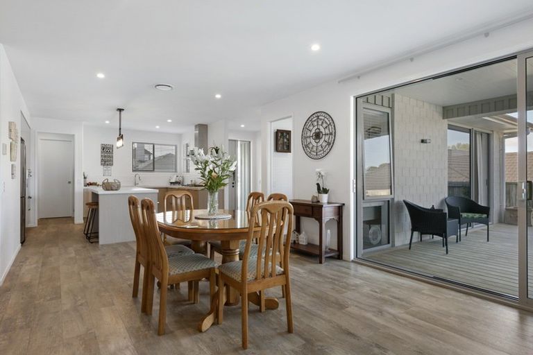 Photo of property in 9 Materawaho Way, Pyes Pa, Tauranga, 3112