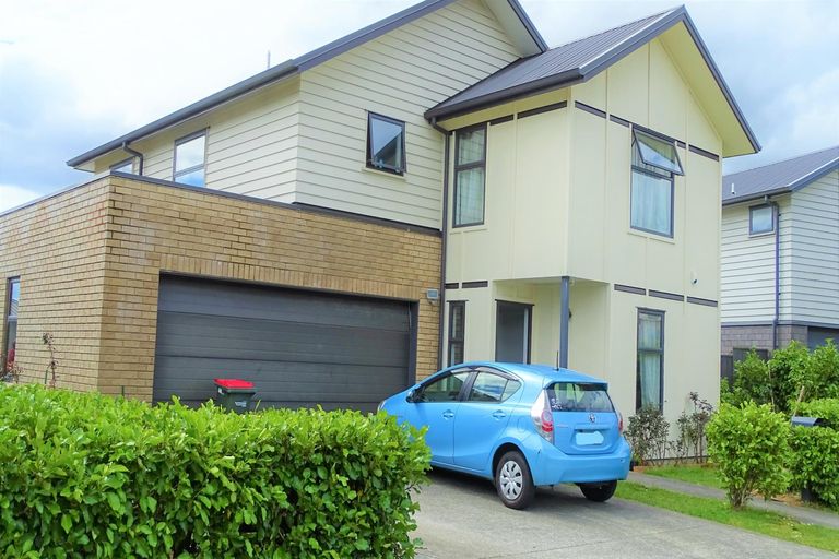Photo of property in 9 Hirimate Place, Flat Bush, Auckland, 2019