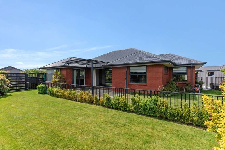 Photo of property in 24 Wootton Place, Kaiapoi, 7630