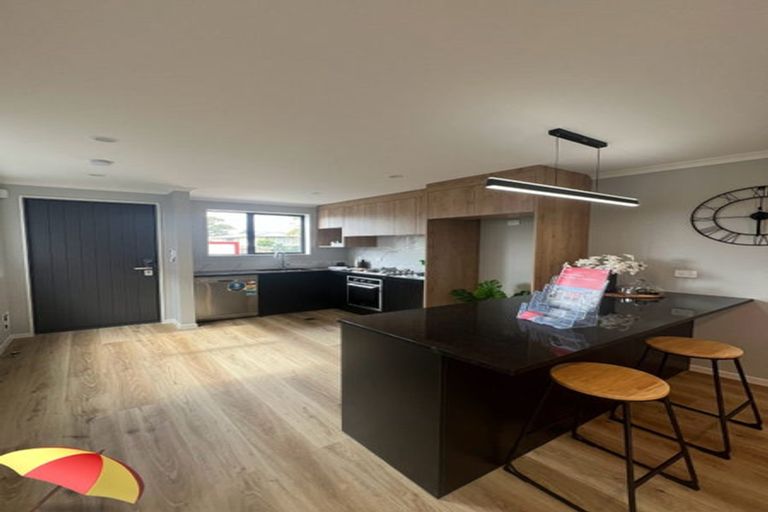 Photo of property in 2/1 Sundown Crescent, Melville, Hamilton, 3206