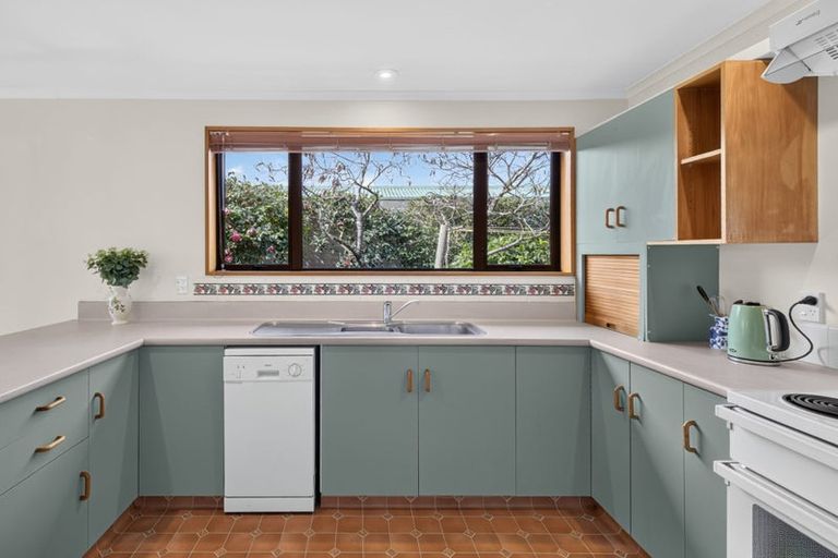 Photo of property in 14 Tuscany Place, Beckenham, Christchurch, 8023