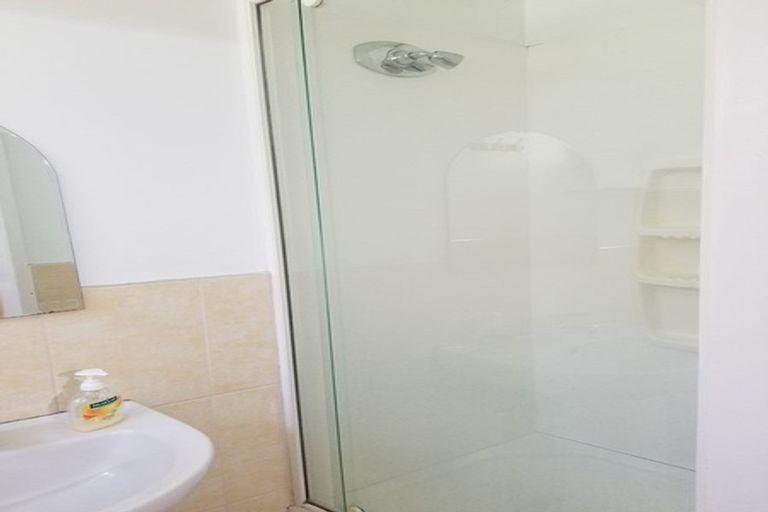 Photo of property in 3/20 Hororata Road, Hauraki, Auckland, 0622