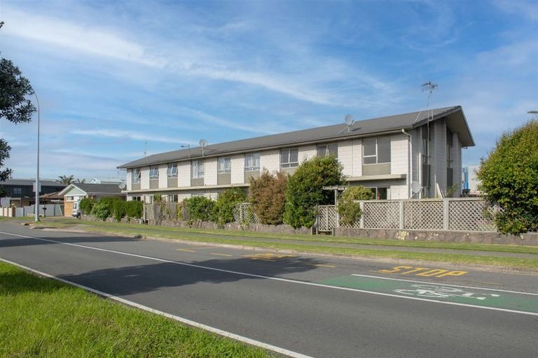Photo of property in 1/350 Maunganui Road, Mount Maunganui, 3116