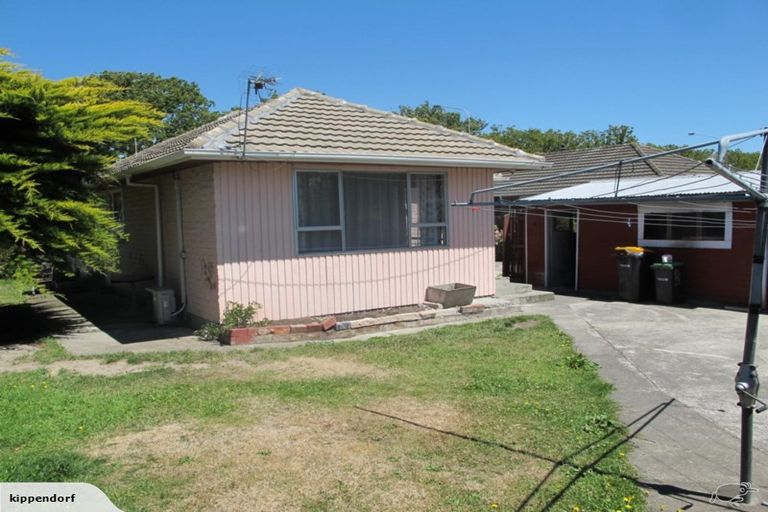 Photo of property in 411 Linwood Avenue, Bromley, Christchurch, 8062