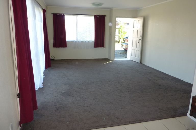 Photo of property in 1/71 Stonex Road, Papatoetoe, Auckland, 2025