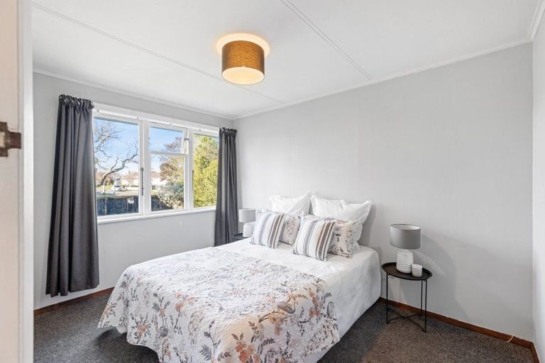 Photo of property in 32 Cardiff Street, Awapuni, Palmerston North, 4412