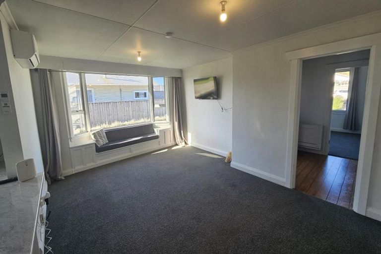 Photo of property in 7 French Street, Moturoa, New Plymouth, 4310