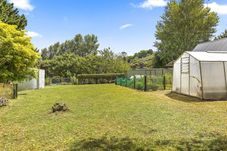 Photo of property in 1556 South Head Road, South Head, Helensville, 0874