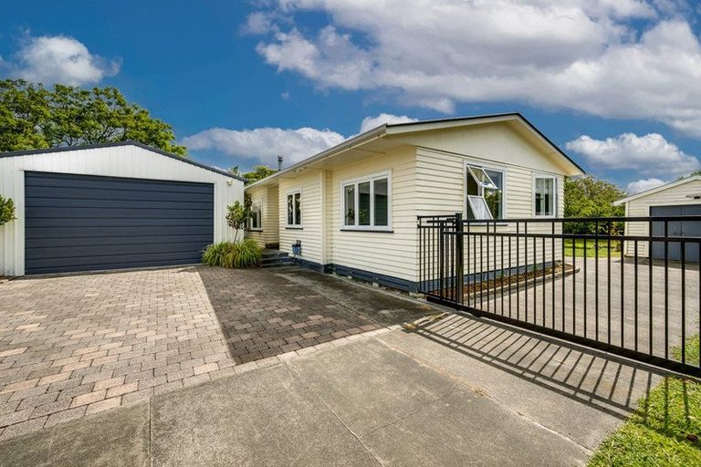 Photo of property in 289 Kennedy Road, Onekawa, Napier, 4110
