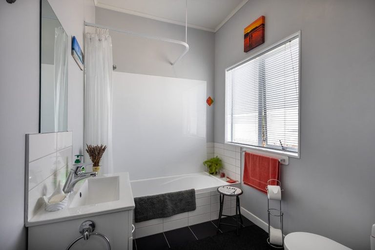 Photo of property in 50 Freyberg Road, Ruawai, 0530