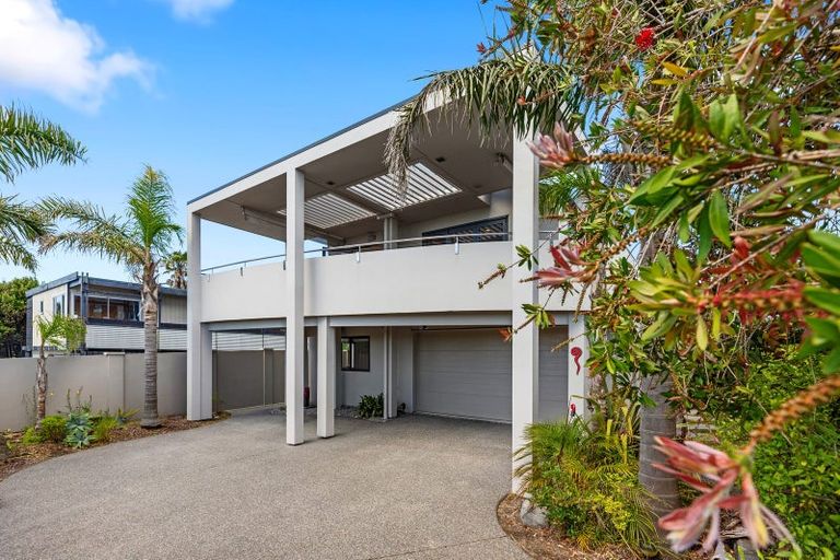 Photo of property in 1008a Papamoa Beach Road, Papamoa Beach, Papamoa, 3118